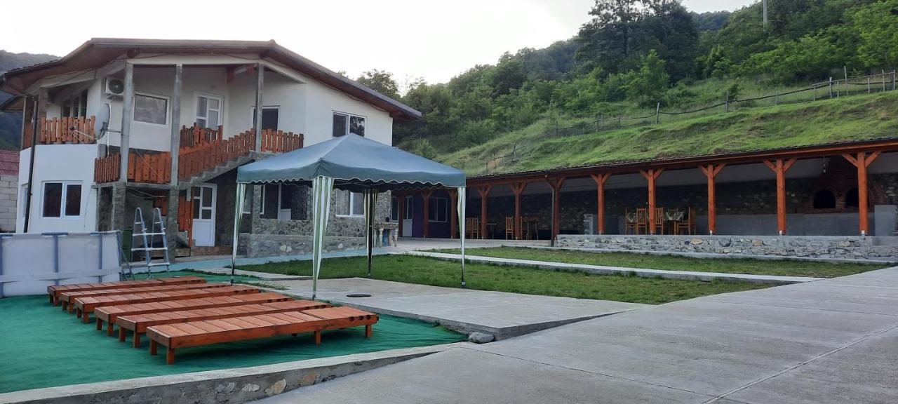 Telteu Florian Hotel Dubova Luaran gambar
