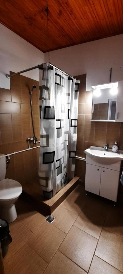 Telteu Florian Hotel Dubova Luaran gambar