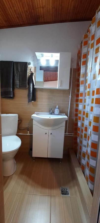 Telteu Florian Hotel Dubova Luaran gambar